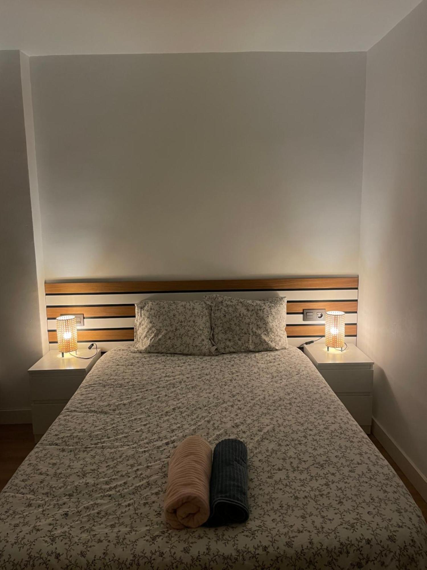 Cozy Apartment 6' From San Sebastian + Parking 유설블 외부 사진